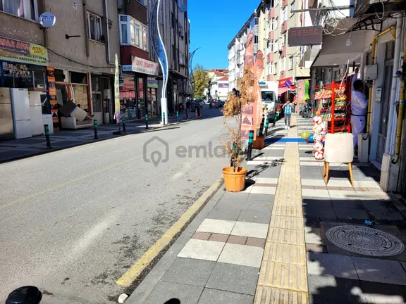 Tren Garı Yakını Cadde Üzeri Kiralık Dükkan...erd'den 2