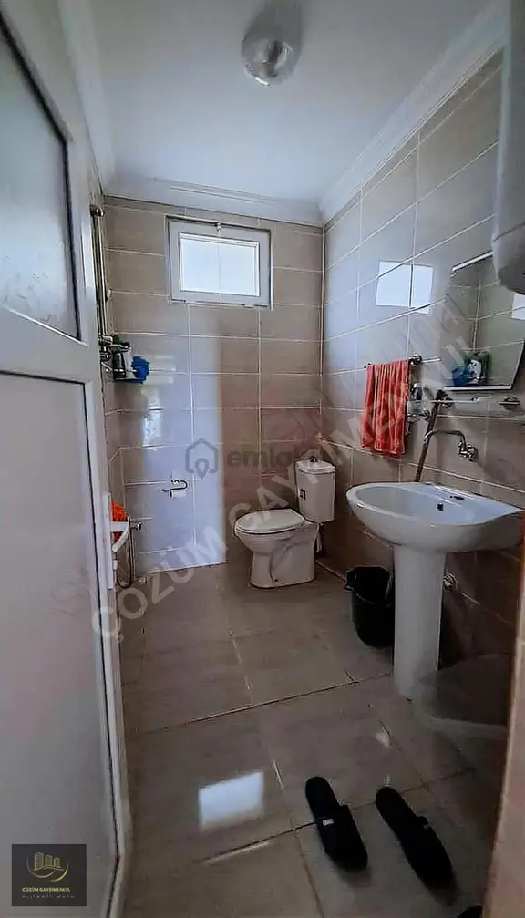 Arsınde 2736 M2 Arsa Icerısınde Satılık Mustakıl Ev 2
