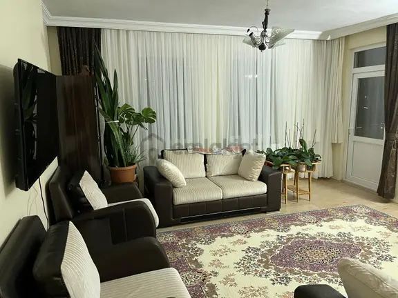 Arkadaş Emlaktan Mahsuni Şerif Parkı Civarında 4.kat 3+1 Satılık Daire 3.750.000 Tl 1