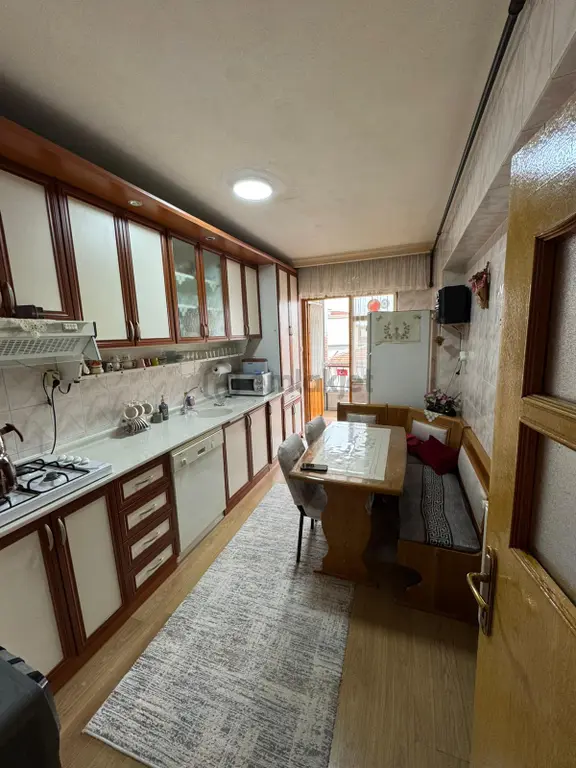 Osmangazi Caddesi Üzeri Ara Katta 3+1 Daire 1
