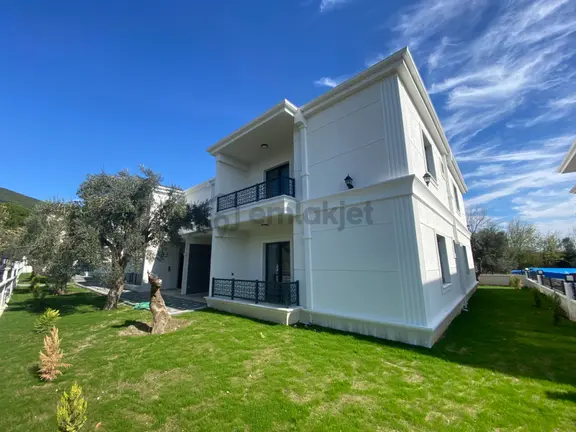 ▀mera Emlaktan Güre'de Müstakil Tadında Sıfır 1+1 65m2 Lüx Daire 1