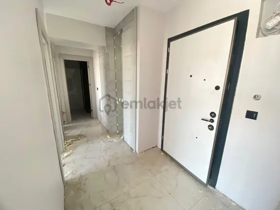 Atanora Vadi'den Crystal Tower 'de Yüksek Katta Manzaralı Lüks 2+1 Daire 2