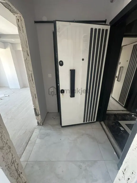 Sümer Mahallesin'de Satılık 1+1 Daireler 2