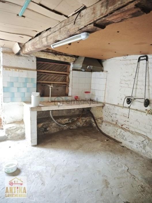 Antika'dan Cumhuriyet Mahallesinde Kiralık Müstakil Ev 1