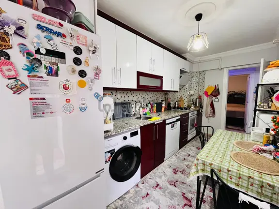 🏡barbaros Mahallesi 🏡 ✅3+1 140 M2 3 Katlının 3 Katı ❇️kombi Dogalgazlı Full Özelikli 1