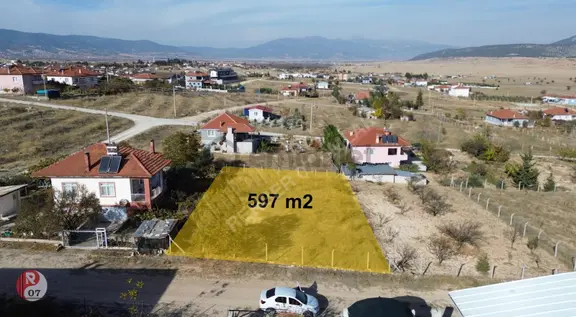 Antalya Korkuteli Bozova Ateşntepede Satılık 597m2 Arsa 2