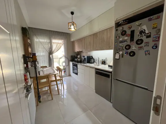 Seferihisar Camikebir Mahallesi – İklımkent Sitesi - Havuzlu, Modern Ve Ferah 2+1 Daire 2