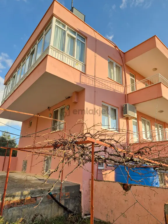 Alanya Bademağacı Satılık 3 Katlı Bina Ve Arsası 1