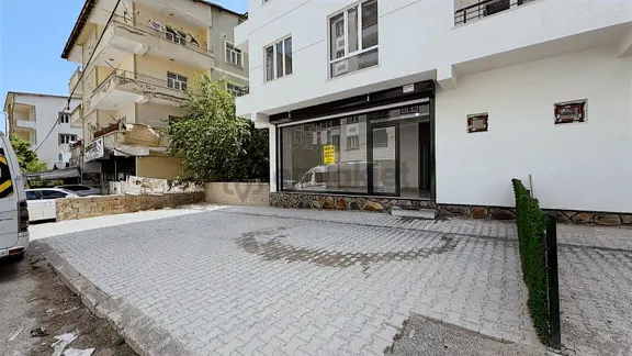 Turan Emlak'tan Tapu Müdürlüğü Arkası 240 M2 Sıfır Ofis İşyeri 1
