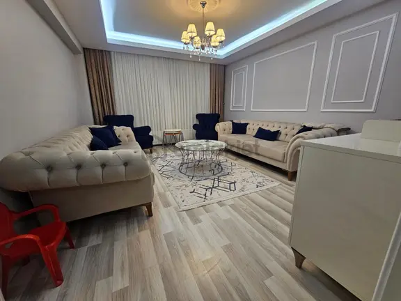Karapürçek'te Salı Pazarı Mevki Asansörlü Ebeveyn Banyolu Kilerli 2+1 Satılık Daire !!! 2