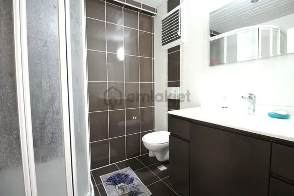 Retro’dan Leb-i Derya Lüks Sitede Full Eşyalı Kiralık 3+1 2