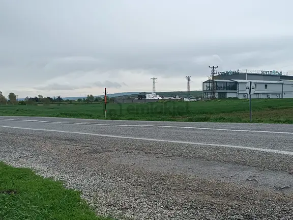 Vize Evrenli 117/3 Parselde Satılık 300 M2 Tarla Etrafında Yapılar Mevcuttur 2