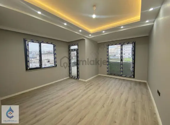 Çelebioğlu Çayırova Emek Mutlukent Yanı 5+1 Satılık Üst Dubleks 1