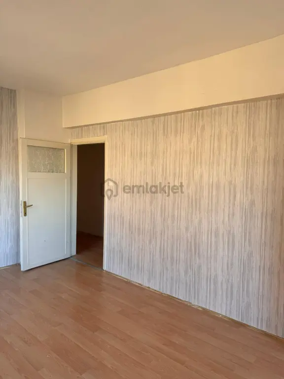 M-127 Hacı Ali Bey Mahallesi Satılık 2+1 Daire 2