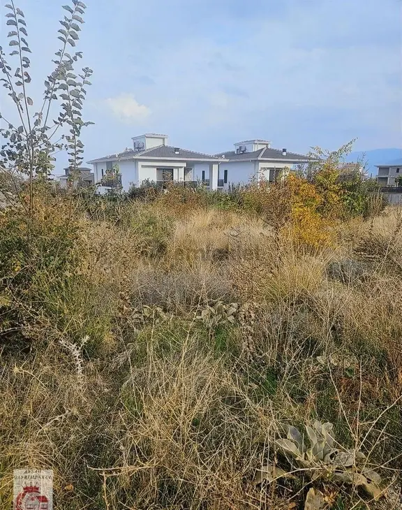 Ayşah'tan Başkarcı'da Harika Konumda Satılık 624m2 Villalık Arsa 2
