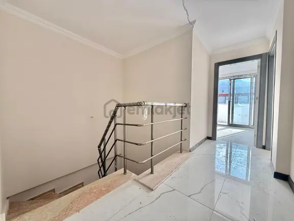 🏡akıncılar Mahallesi🏡 ✅2+1 85m2 5 Katlının Çatı Dubleksi ❇️özelikli Petek Kombili 2