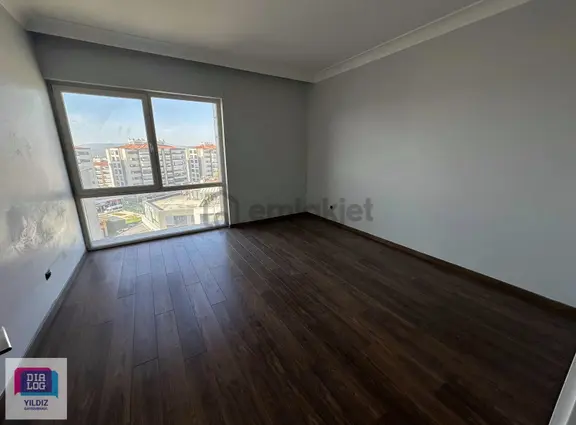 Balat Turkuaz Plus Sitesi Satılık 4+1 Ara Kat Dubleks Daire 2