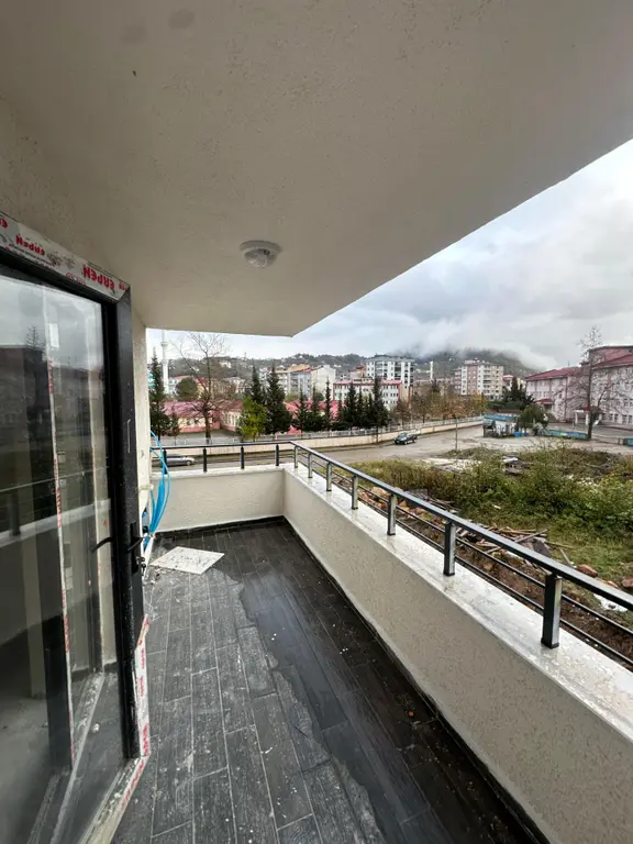 Giresun Tirebolu Demirci Mahallesinde 3+1 Fırsat Lux Daire 2