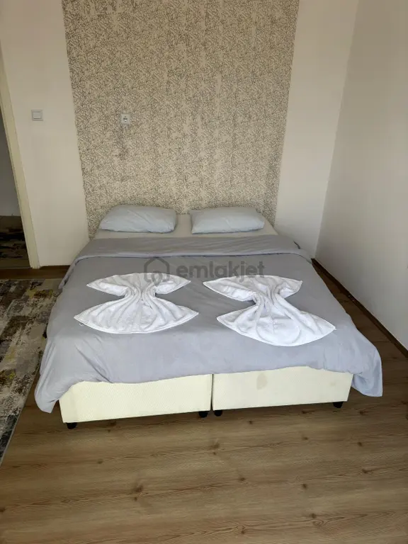 Tokat Merkezde 1+0 Daire Avm Ve Hastaneye Yürüme Mesafesinde 1
