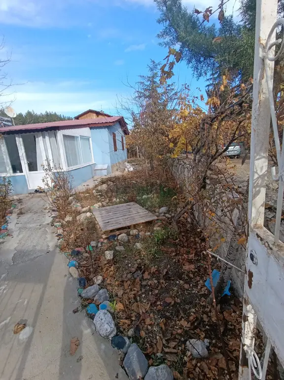 Çamlıyayla'da Satılık 645 Mt Arsalı Tam Müstakil Ev 2