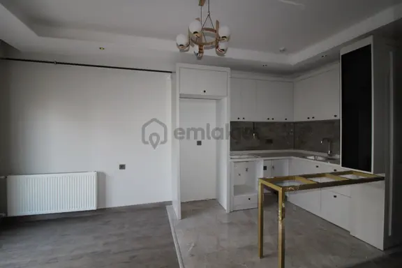 Aslan'dan Site İçi Havuzlu Merkezi Konum Da Lüx 1+1 2