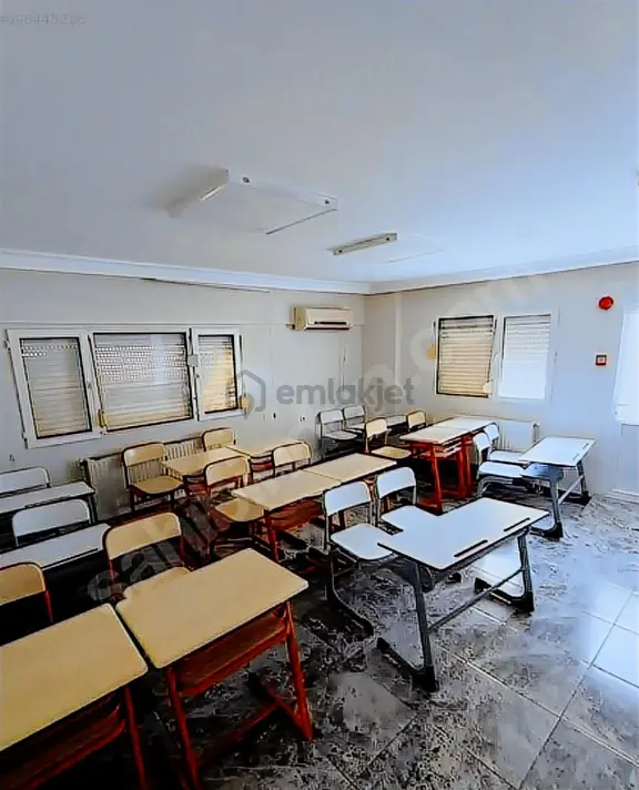 K.yaka Çarşı Yakını Kurumsal Kiracılı 3+1 Dubleks Daire M-48 1