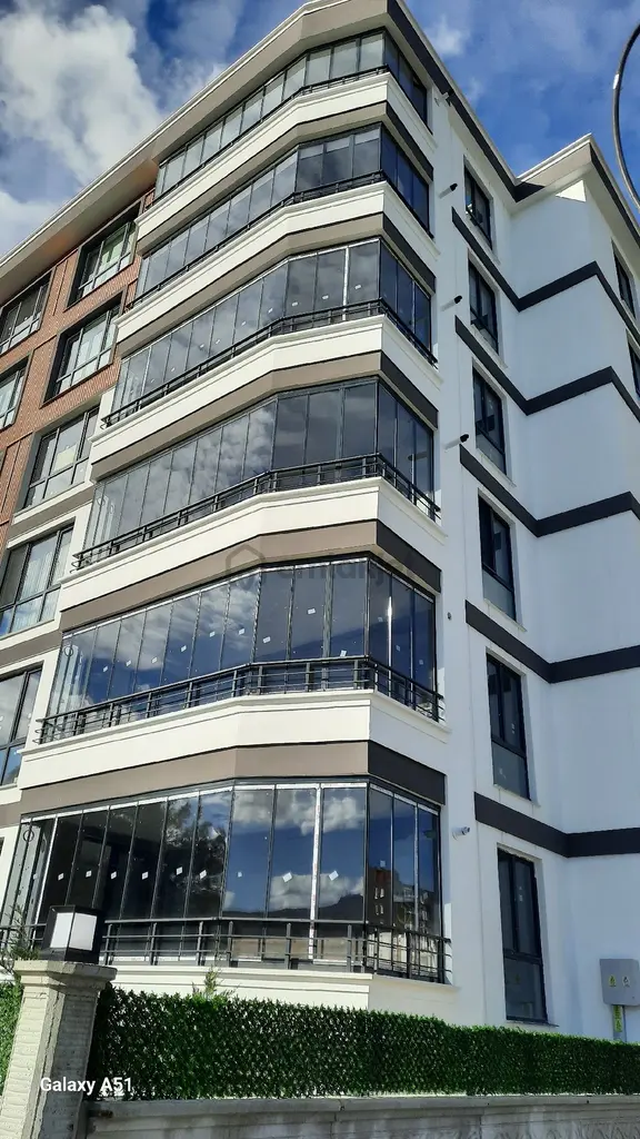 İlkadım Derebahçe De Lüks Yapılı 2+1 Satılık Daire 1