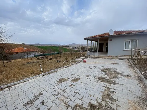 Sirkeli'de Tapulu Elektirik Su Bağlı 60m² Ev 1000m²hobi Bahçesi 1
