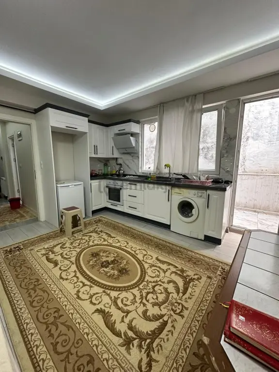 Evim-nur'dan Karşıyaka Mah. 1+1 3 Yıllık Balkonlu Yüksek Giriş Daire 1
