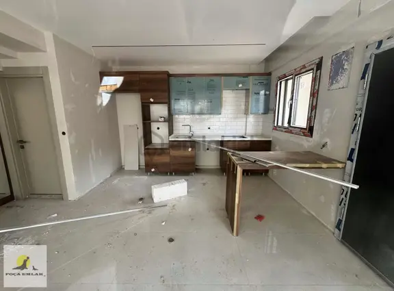 Foça Emlak'tan Ilıpınar Da 2+1 Geniş Bahçeli Modern Villa 2