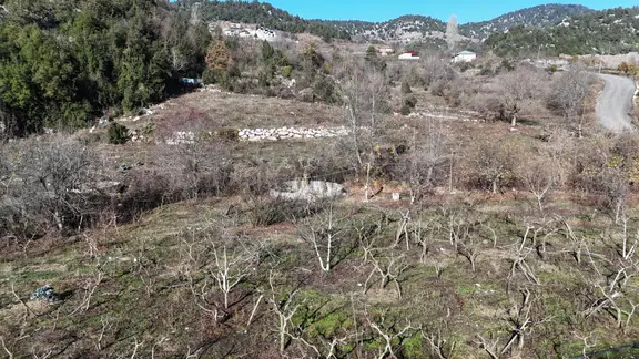 Mersin Toroslar Yüksekoluk Yaylasında Köyiçi İmarlı Satılık Arsa 1