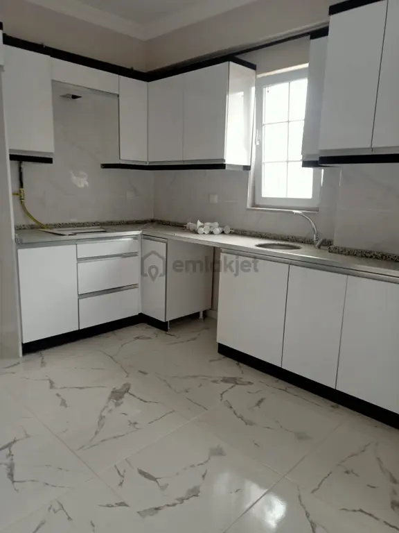 Adalet Gold Group Emlak'tan Satılık Daire Sıfır 3+1 Bağlar Mahallesinde 1