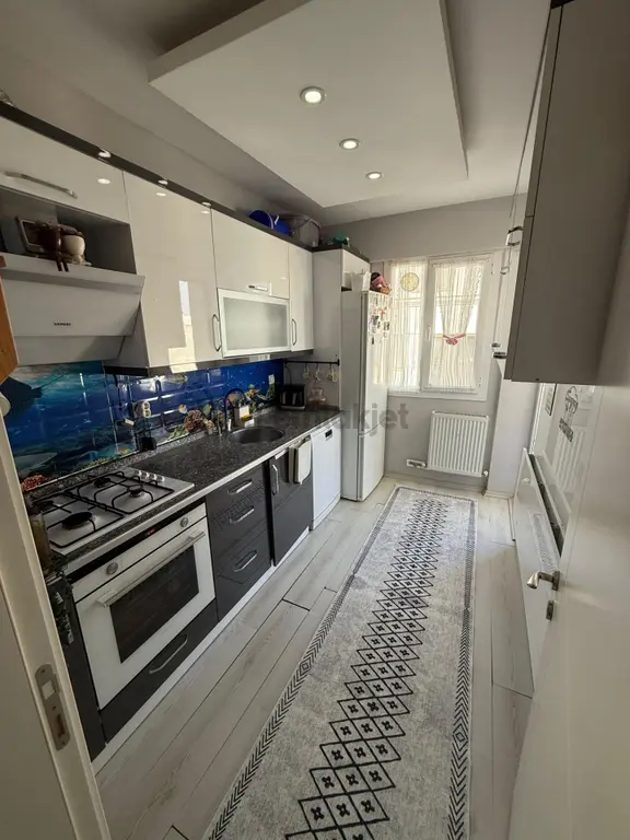 🏡atatürk Mahallesi 🏡 ✅2+1 85m2 4 Katlının 4 Katı ❇️ Full Özelikli Petek Kombili Balkonlu 1