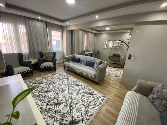 Acill Konak Yenidoğan Mah.de Kemer İzban Yanı 2+1 100m2 Arakat Full Tadilatlı Satılık Daire 2