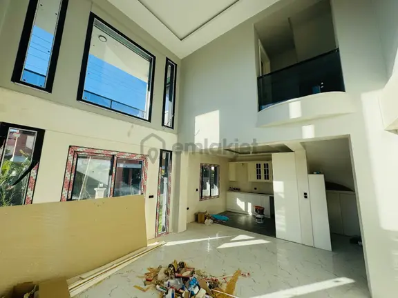 🏡 Ortaca Dikmekavak’ta Sarıgerme Yolu Üzerinde 3+1 Galeri Tipi Villa 2