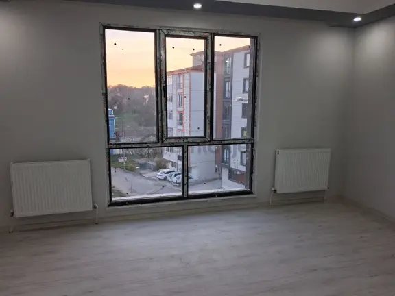 Tuşba Emlaktan Satılık Ara Kat Ön Cepe Sıfır 2+1 1