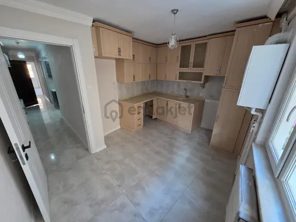 🏡teyfikiye Mahallesi 🏡 ✅3+1 120 M2 5 Katlının 3 Katı ❇️kapalı Mutfak Çift Cephe 1