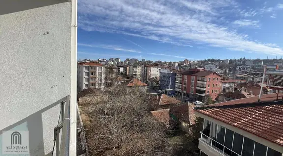 Çarşıya Yakın Kapalı Otoparklı 3+1 Daire 2
