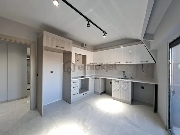 Recep Ümit'ten Şarhöyük'te Satılık Büyük Park Manzaralı Super Lux 5+1 Sıfır Dublex Daire 2