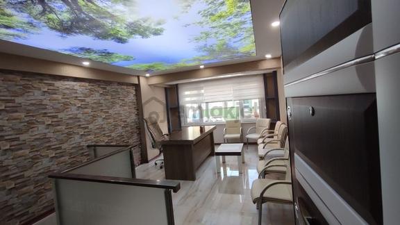 Asel'den Laleli Cafeler Sokağı 1+1 Çift Kat Ofis Ve 2 Adet 1+1 1