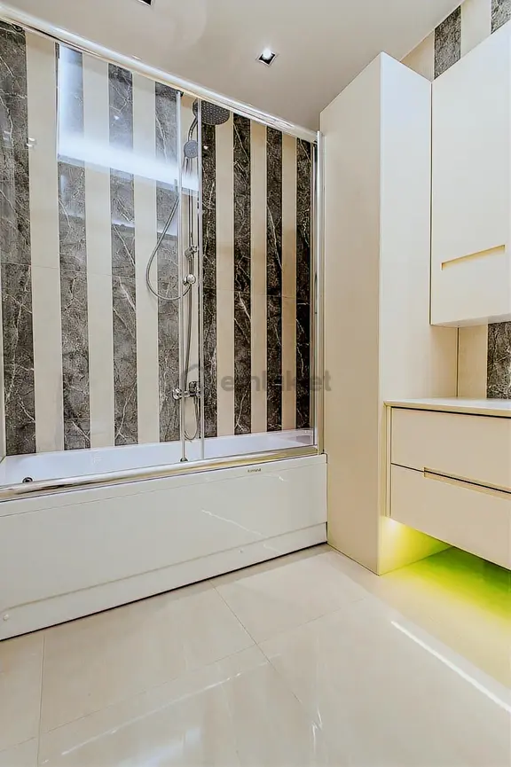 Balat Ona 162 De Satılık 4+1 Geniş Daire 1