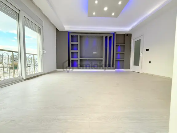 Varsak_tranvay_hattına_cephe_geniş_3+1_ara Kat_sınırsız_kredi 2