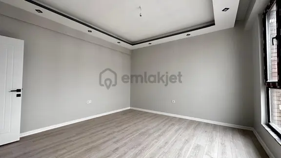 Recep Ümit'ten Çamlıca Mahallesinde 2+1 Satılık Daire Nü4 2