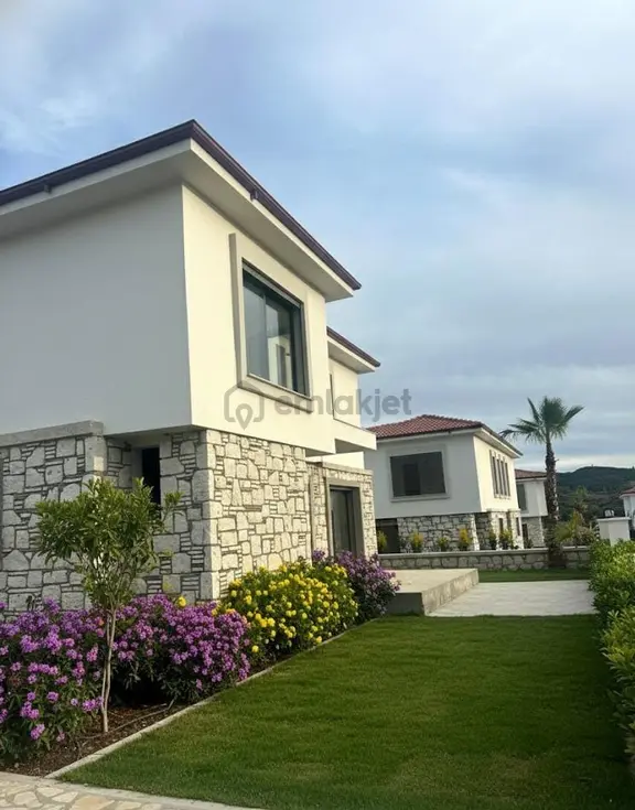Seferihisar'da Butik Sitede Müstakil Yaşam 2