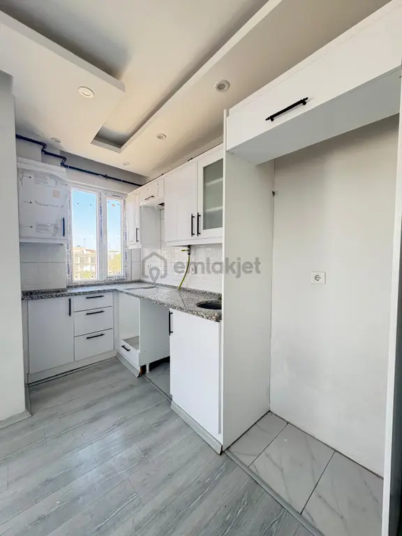 🏡50 Yıl Mahallesi 🏡dubleks ✅4+1 M2 180 3 Katlının Çatı Dubleksi ❇️sıfır Full Özelikli Teraslı 1