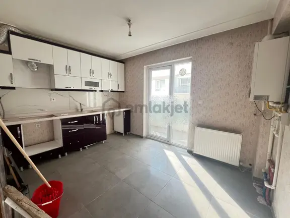 Feridunçelik'te Full Yapılı Asansörlü 6+1 Satılık Dubleks !! 1