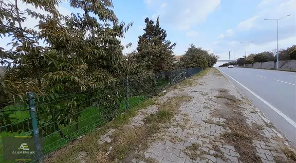 Alan Emlak;19 Mayıs Samsun-sinop Yol.45 Metre Cephe Satılık Arsa 2