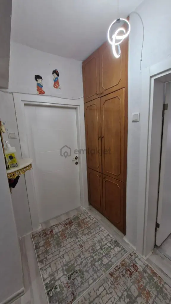 Arkadaş Emlaktan Lozan Evleri Civarında 2.kat 3+1 Satılık Daire 2.900.000 Tl 2