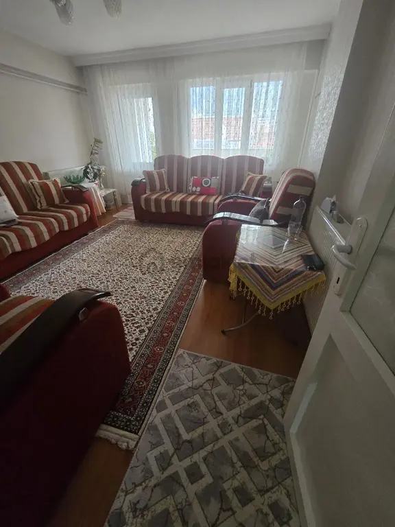 Kuyualan Mah. Satılık 3+1 Çift Cepheli Doğalgazlı Daire 1