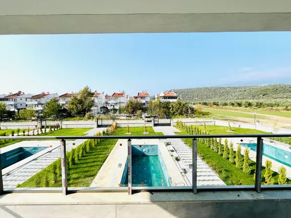 Yükselden Akçayda 600 M2 Tam Bağımsız Arsa Havuzlu 3+1 Villa 2